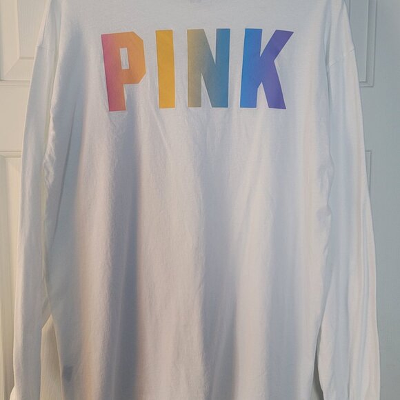 Victoria Secret long sleeve tee - Picture 2 of 3